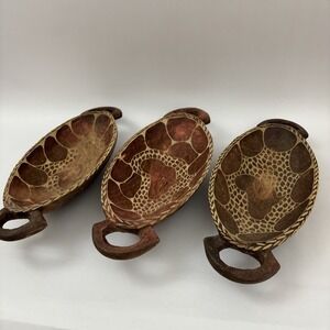 VTG Hand Carved Wooden Dough Bowls(3) Giraffe Print Handles Primitive Decorative